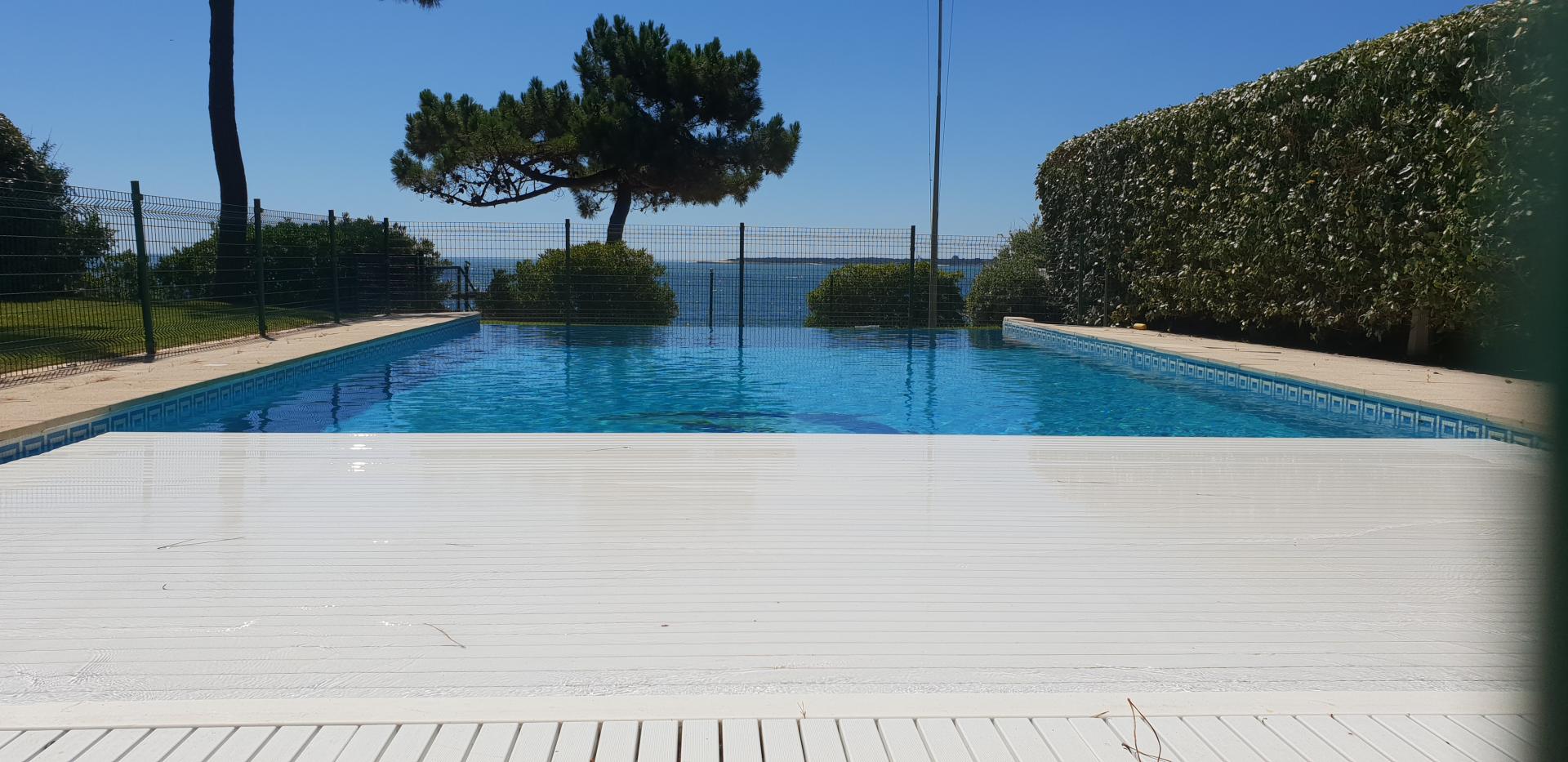Piscine volet immergé Equipement piscine Arcachon